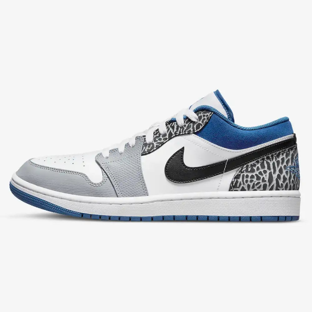 Air Jordan 1 Low SE True Blue