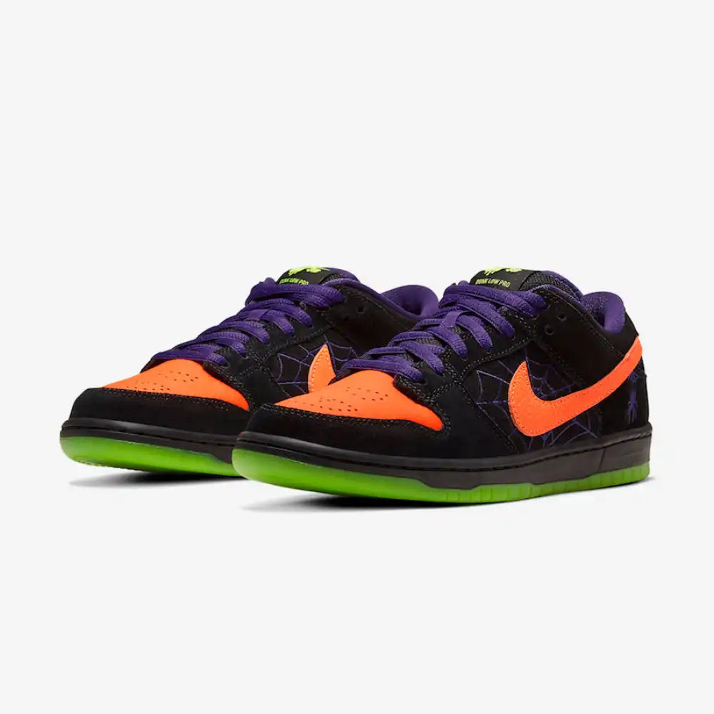 Nike SB Dunk Low Night of Mischief Halloween