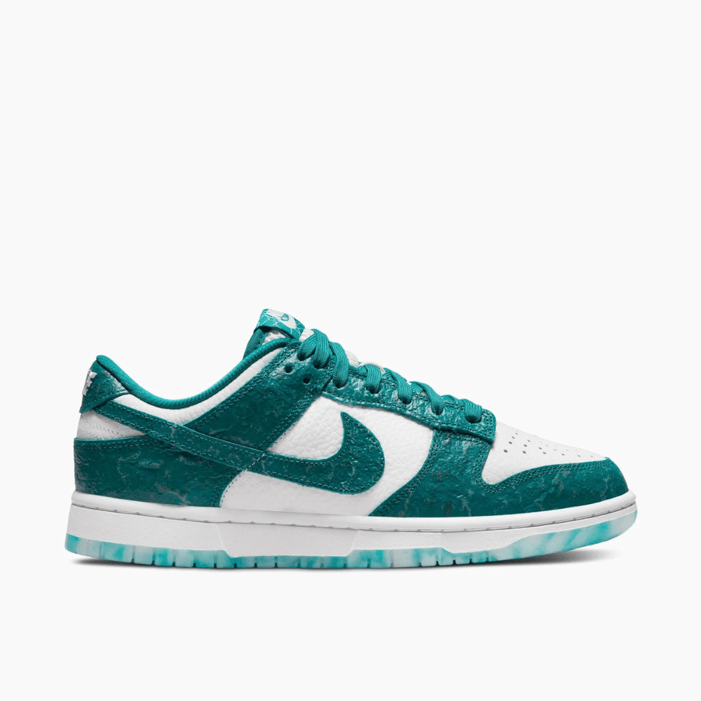 Nike Dunk Low " Ocean