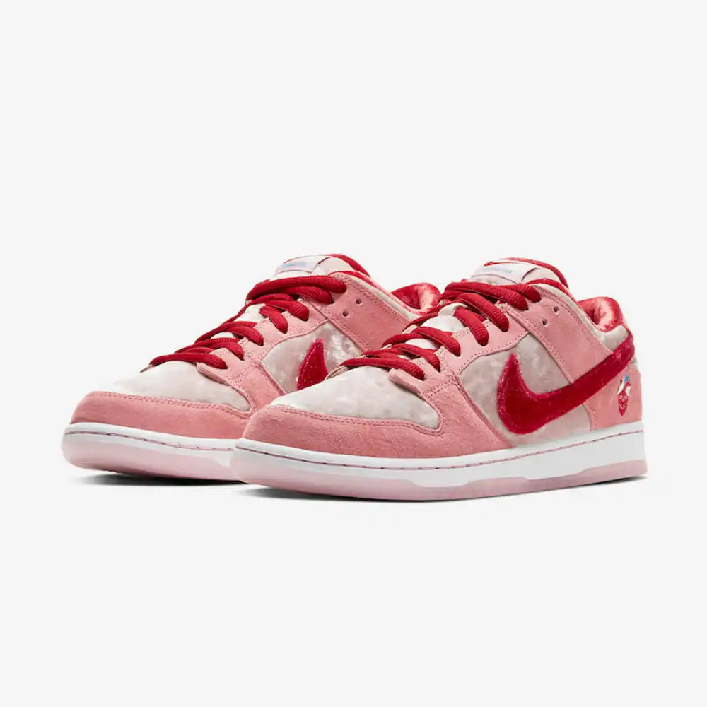 Nike SB Dunk Low sneakers Valentine's Day Strangelove