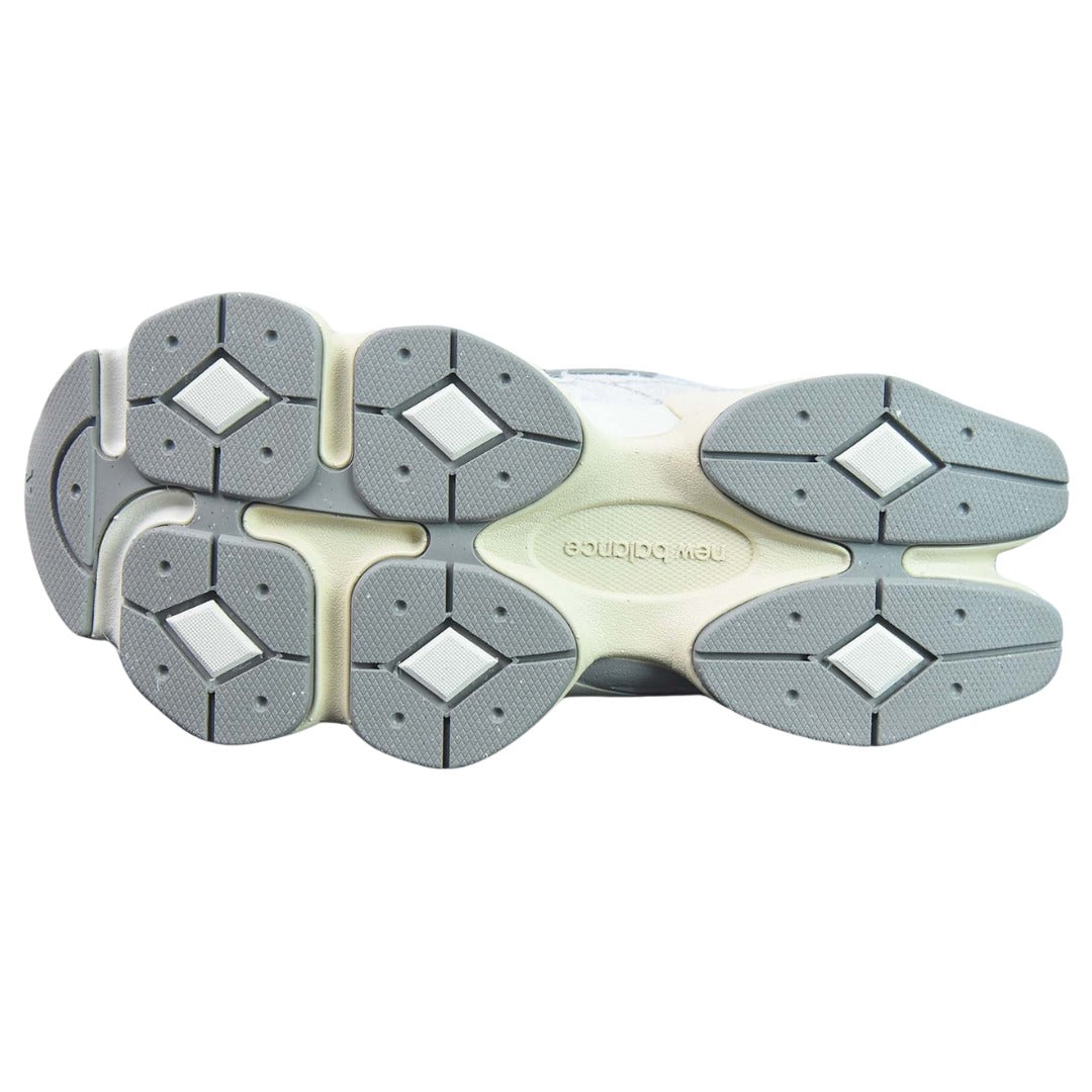 Joe Freshgoods x NB NB9060 Branco