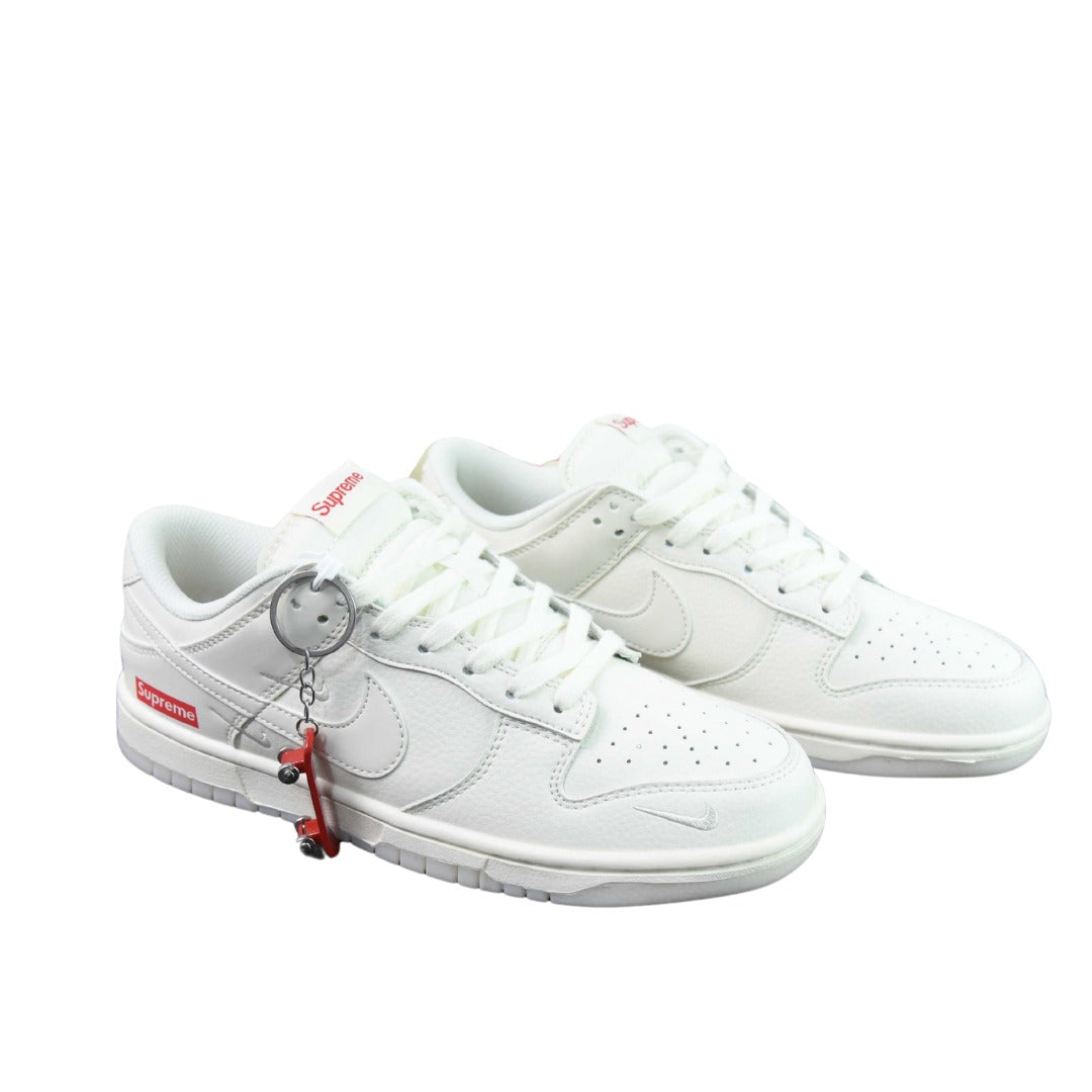 Nike Dunk SB x Supreme Off*White