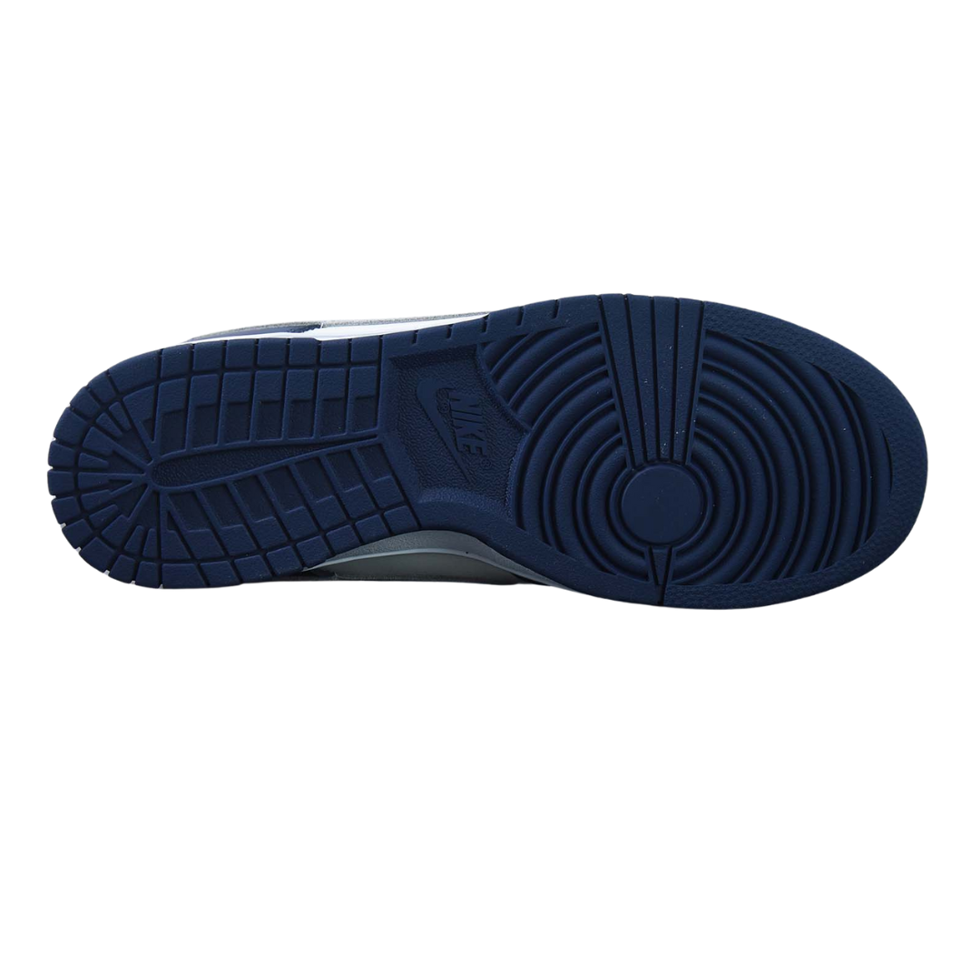 Nike Dunk Low 'Midnight Navy Smoke Grey' SB