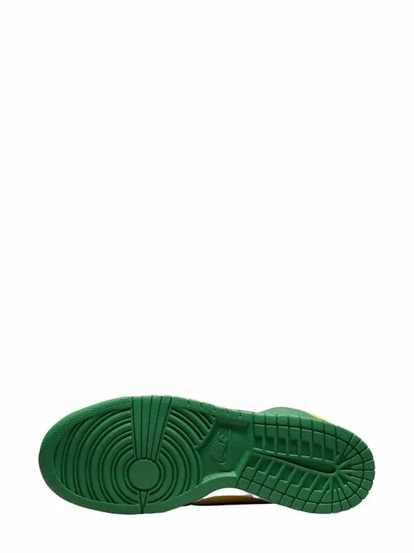 Supreme x Nike SB Dunk High