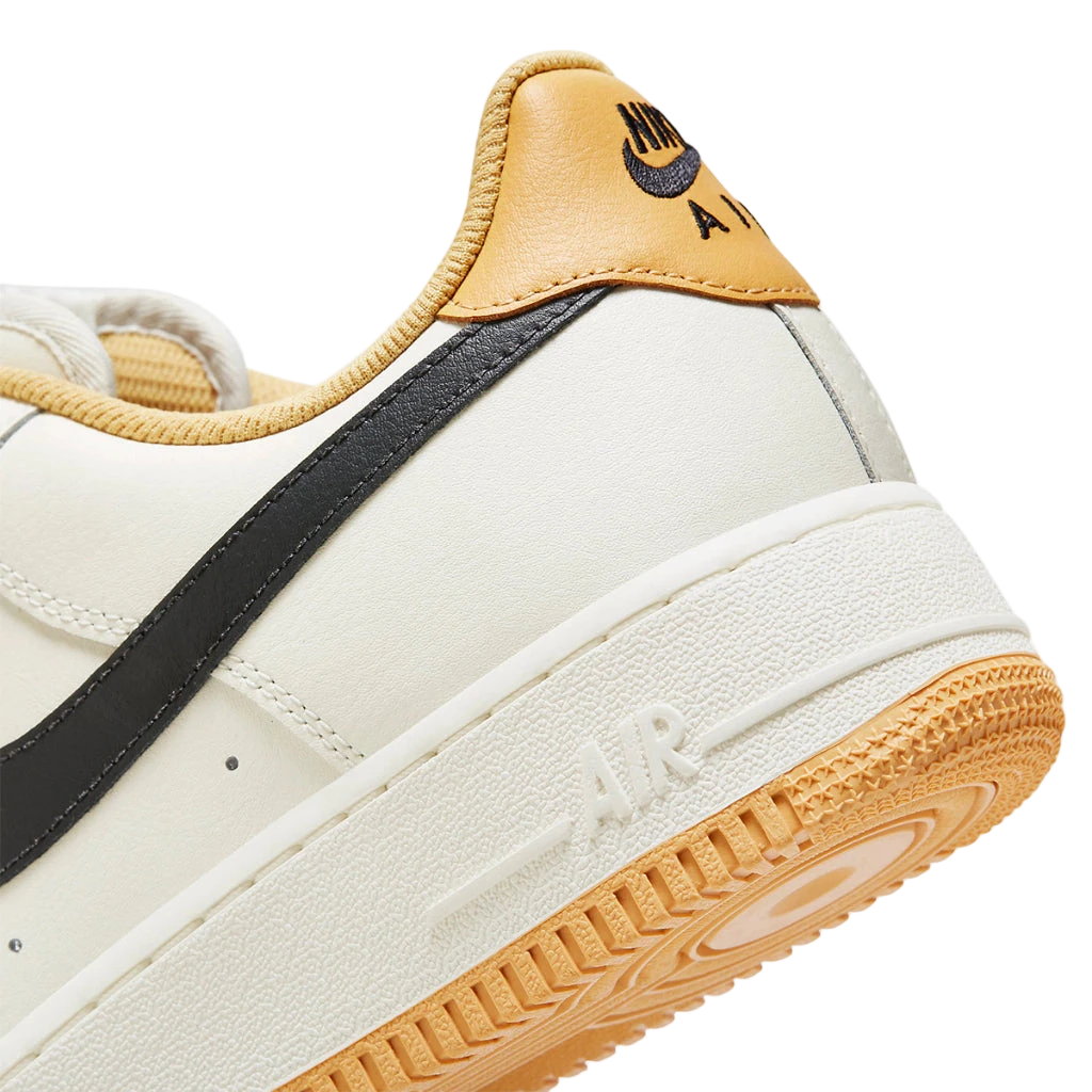 Air Force 1 Low Sail Tan